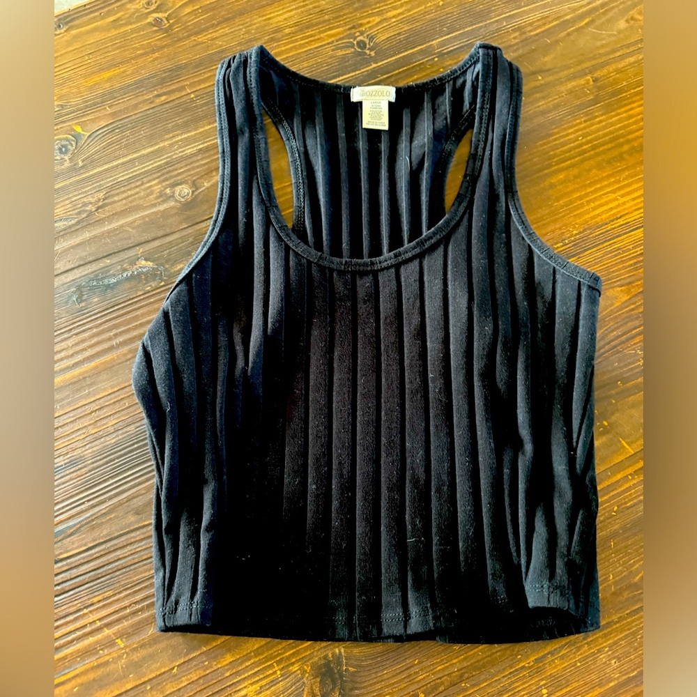 Women’s crop top